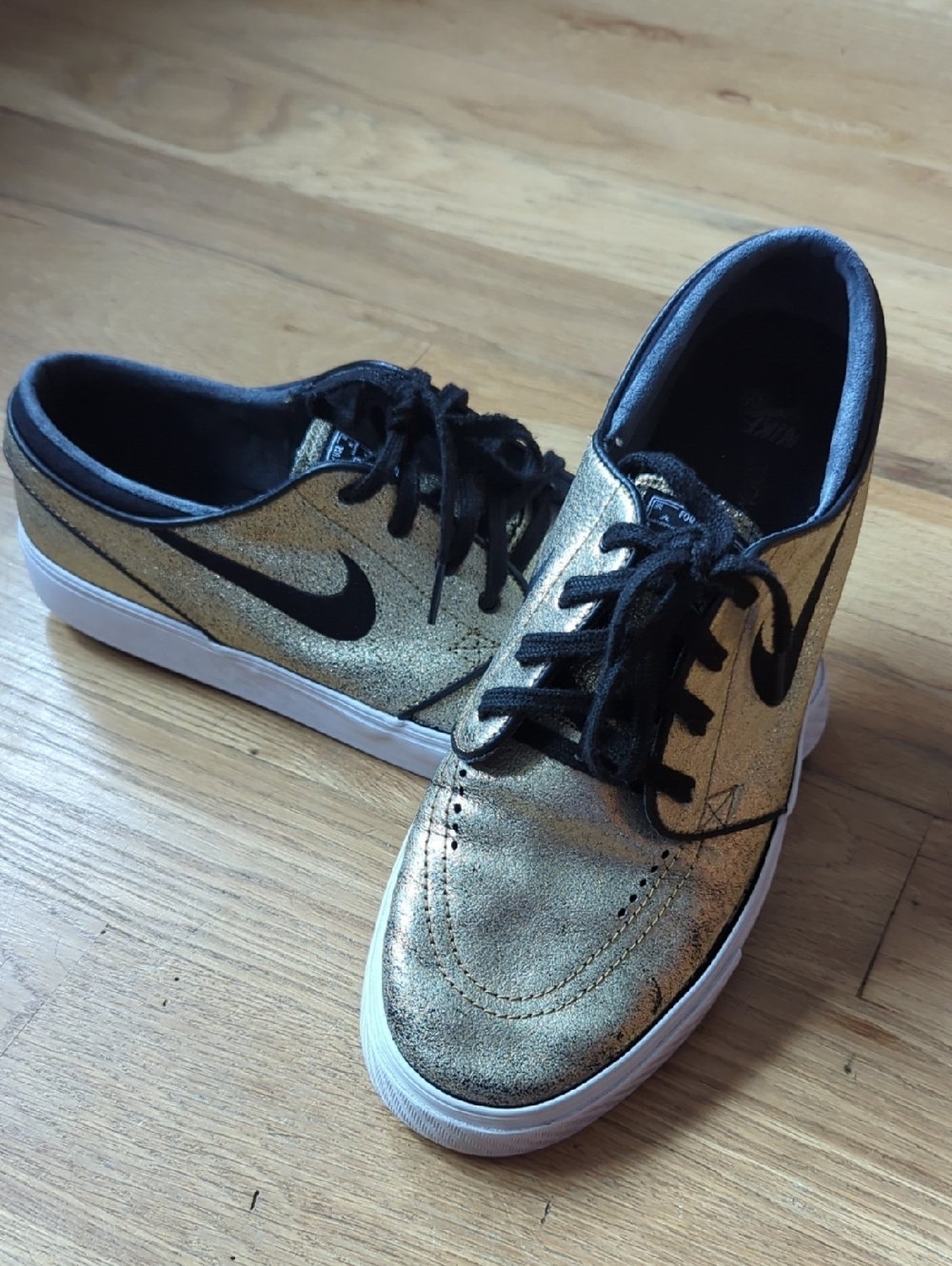 Men's Nike SB Zoom Stefan Janowski Gold Skate Shoes Size 10.5